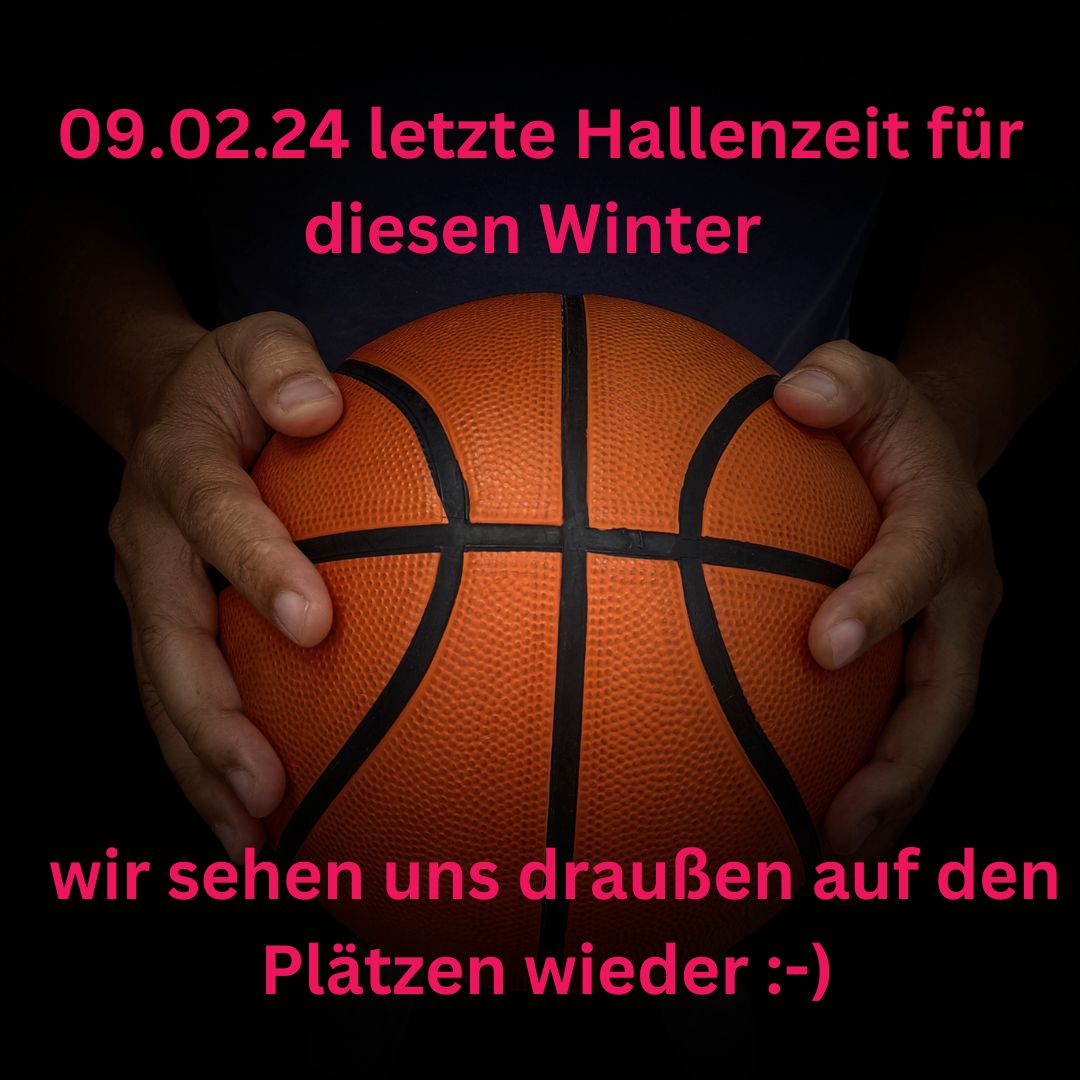 Wir verabschieden uns aus der Halle...